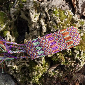 Bransoletka Makrame z plemienia Indian Shipibo