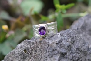 Pierścień z Ametystu- sen, spokój, trzecie oko- rozmiar 18