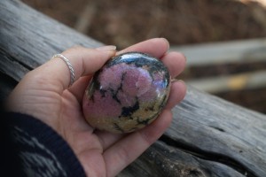 Rodonit - kobieca moc